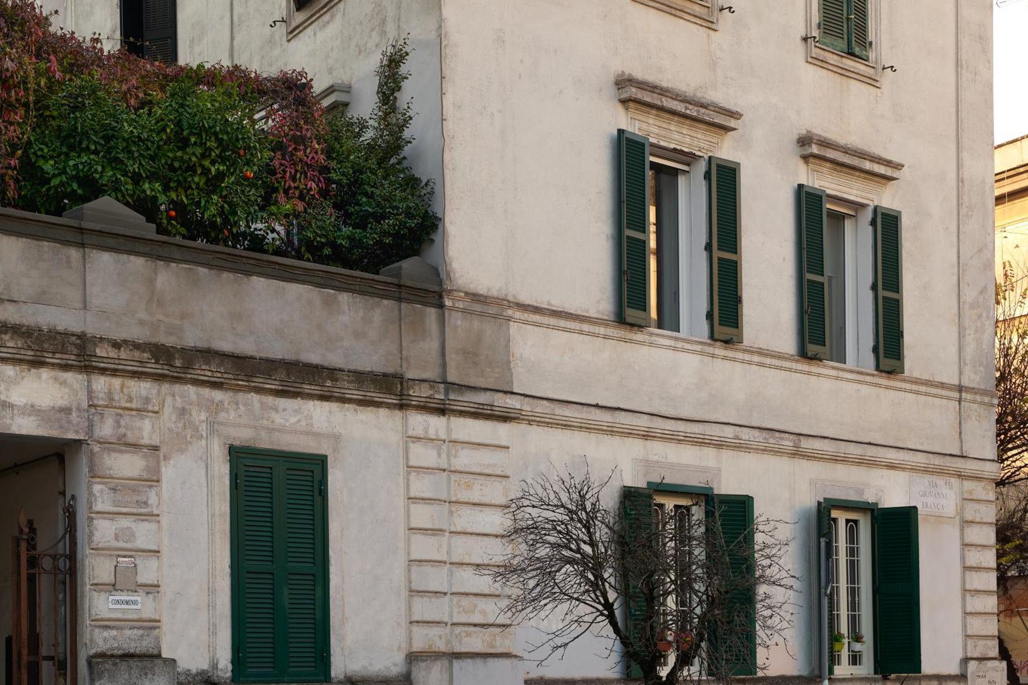 Apartment Casa Loren Con Terrazzo Rome
